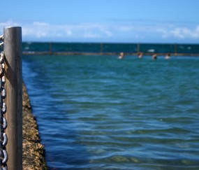 怀孕初期大腿内侧按压痛